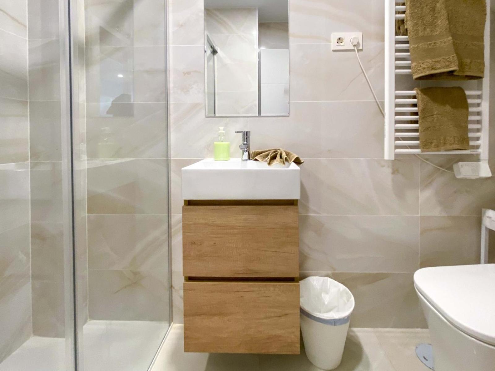 Apartamento Refugio 2Br Y 2Ba Azca/Bernabeu Madrid Exterior foto