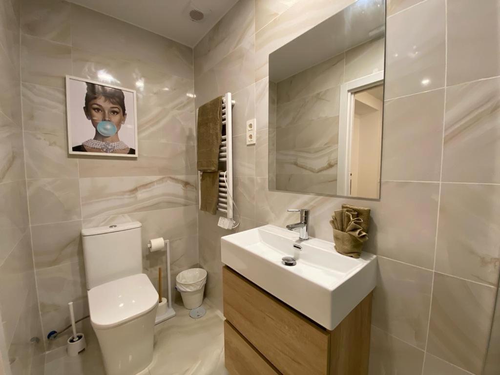 Apartamento Refugio 2Br Y 2Ba Azca/Bernabeu Madrid Exterior foto